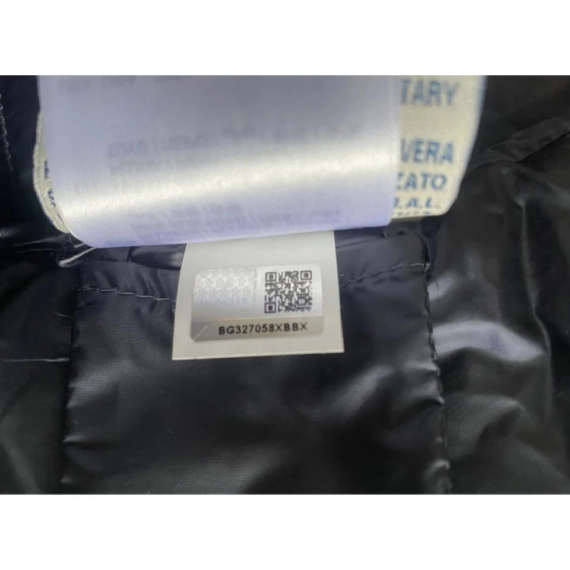 Mörkblå dunväst från Moncler - 2