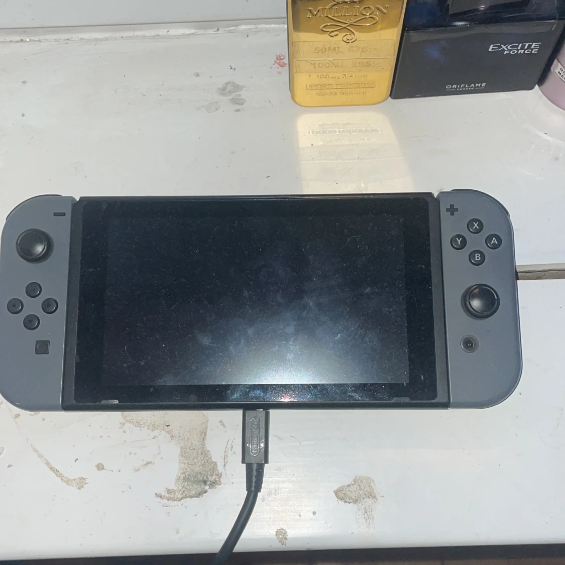 Säljer mitt nitendo switch