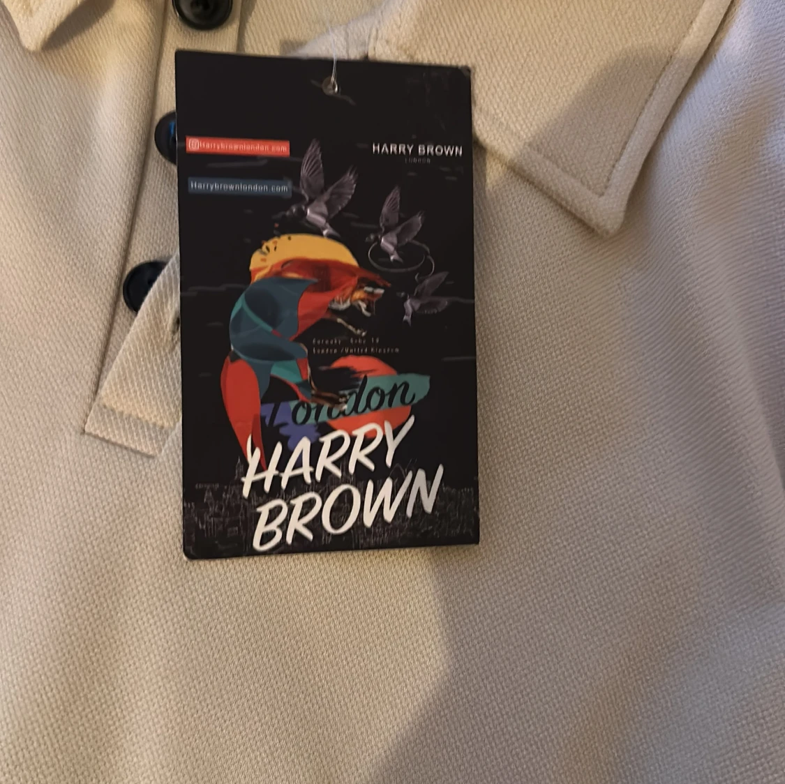 Beige pikétröja från Harry Brown - 1