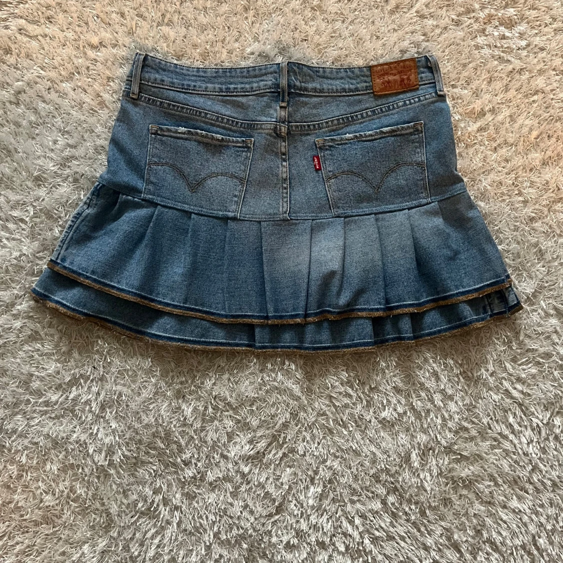 Levi's jeanskjol med volang - 1