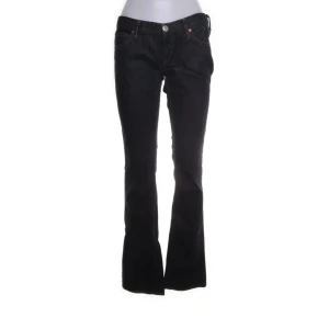 Low-waisted jeans - Jag älskar dessa jeans så pass mycket.