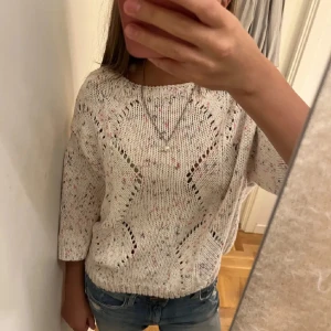 Lindex tröja - Jätte fin tröja från Lindex stl S, mycket bra skick säljs inte längre 💕🍸