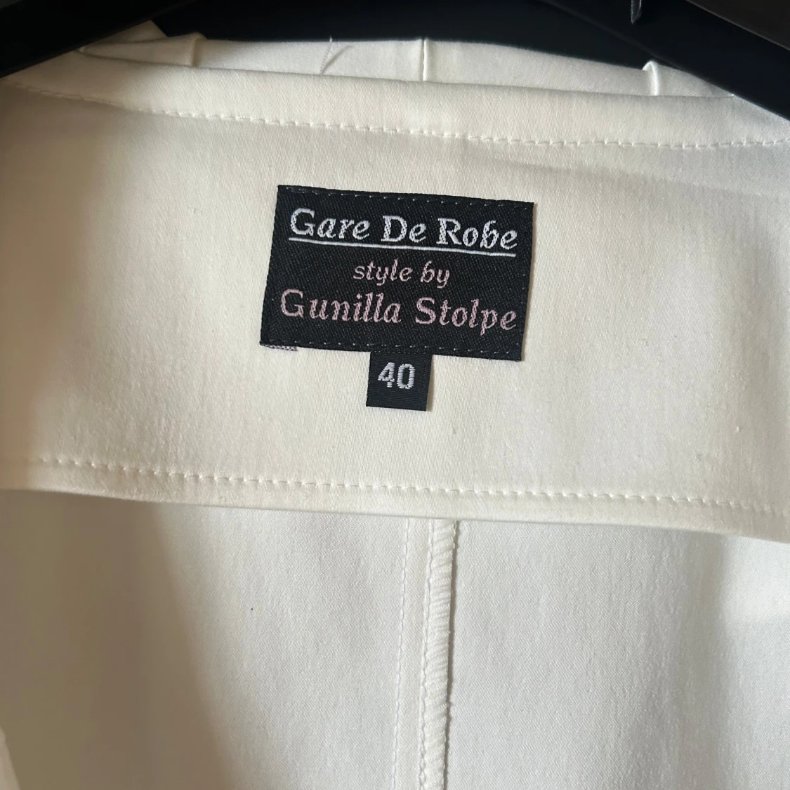 Vit kavaj från Gare De Robe - 1