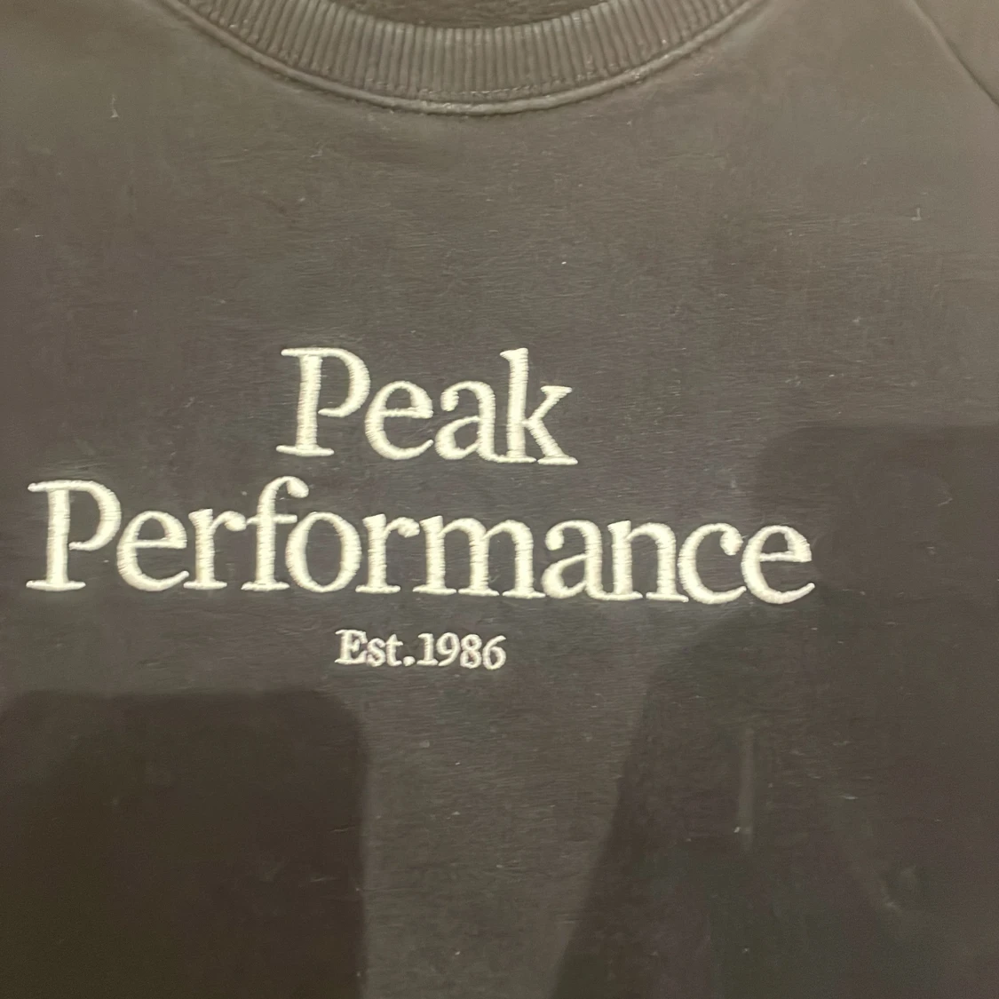 Svart tröja från Peak Performance - 2