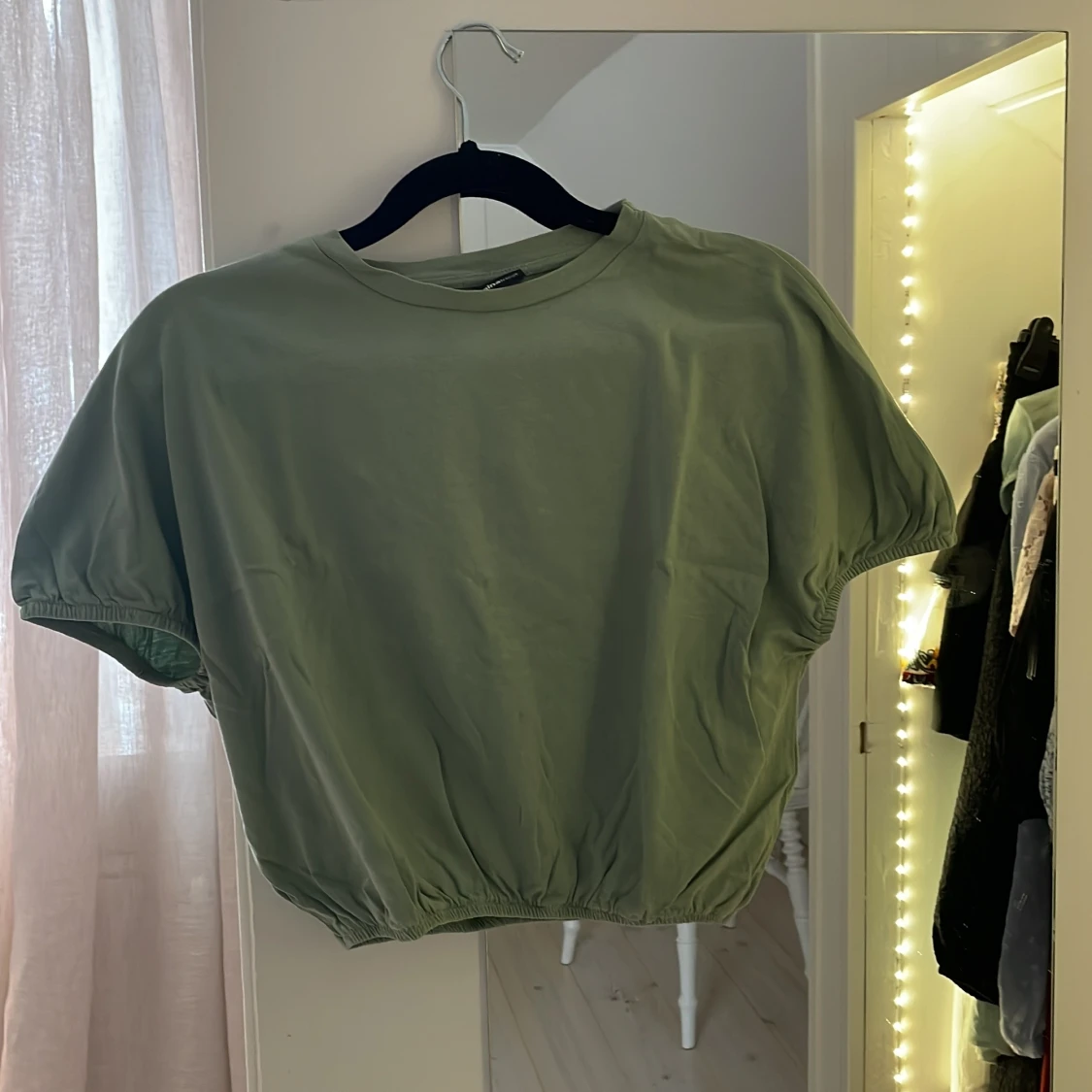 Grön topp från Gina Tricot - 1