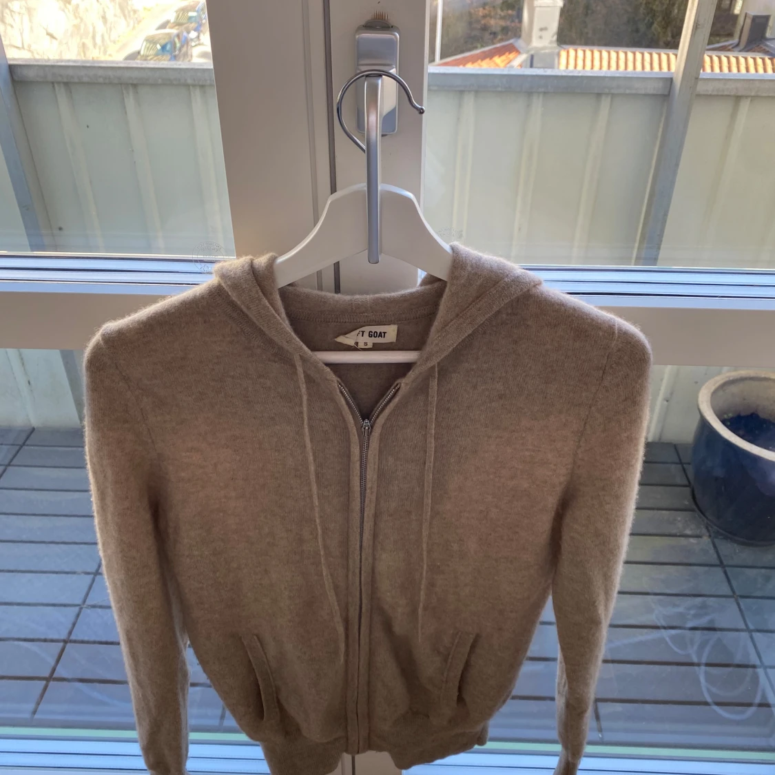 Beige Kashmir zip - 1