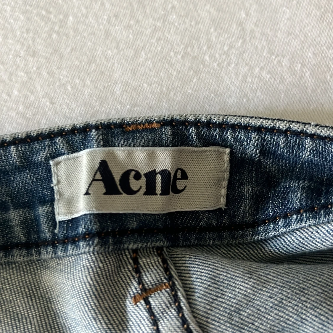 Blå jeans från Acne - 2