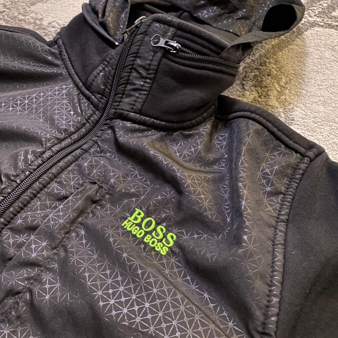 Svart jacka från Hugo Boss