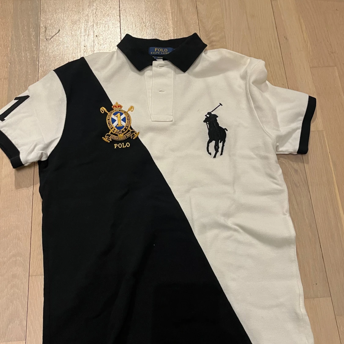 Svart och vit pikétröja från Ralph Lauren - 2