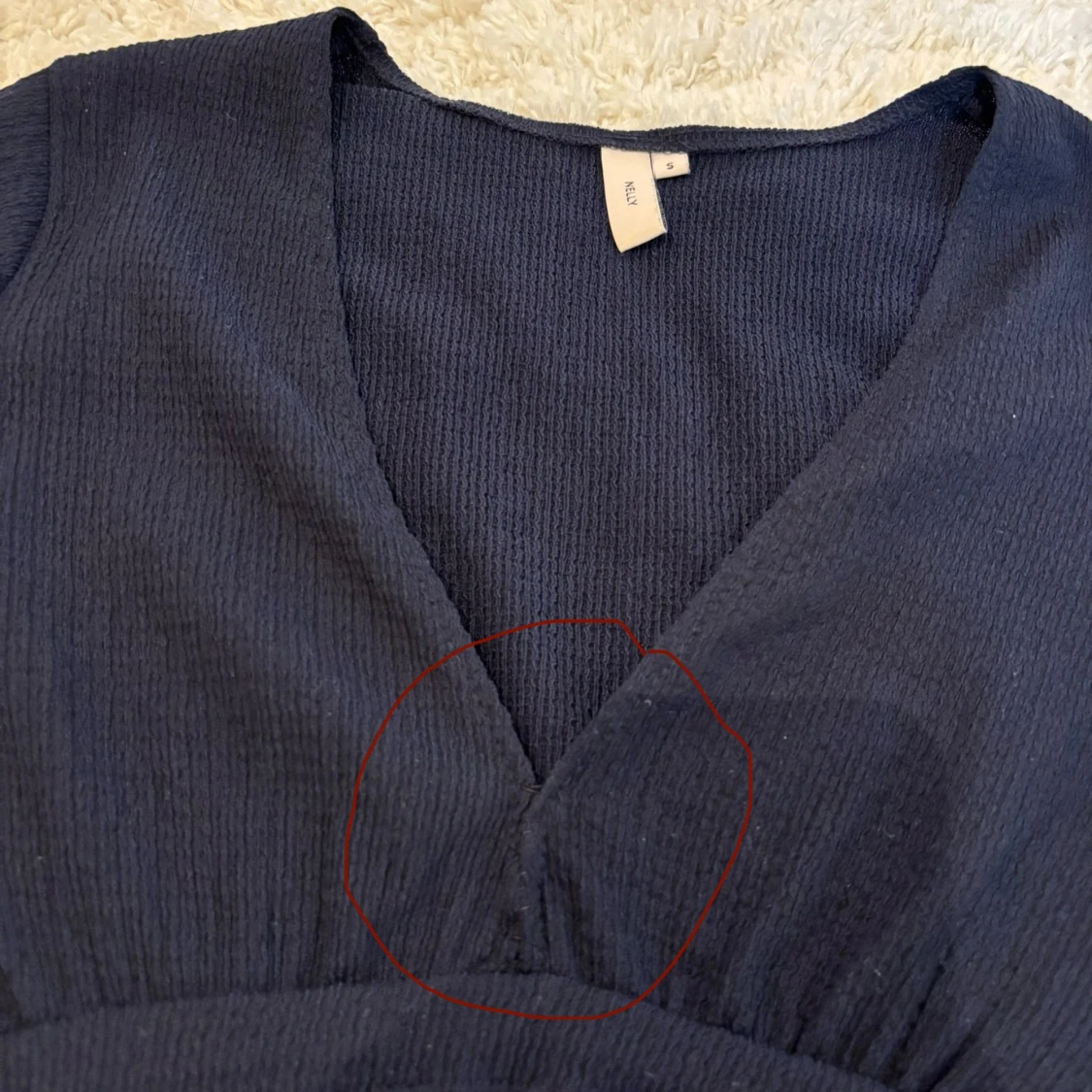 Mörkblå topp från Nelly - 3