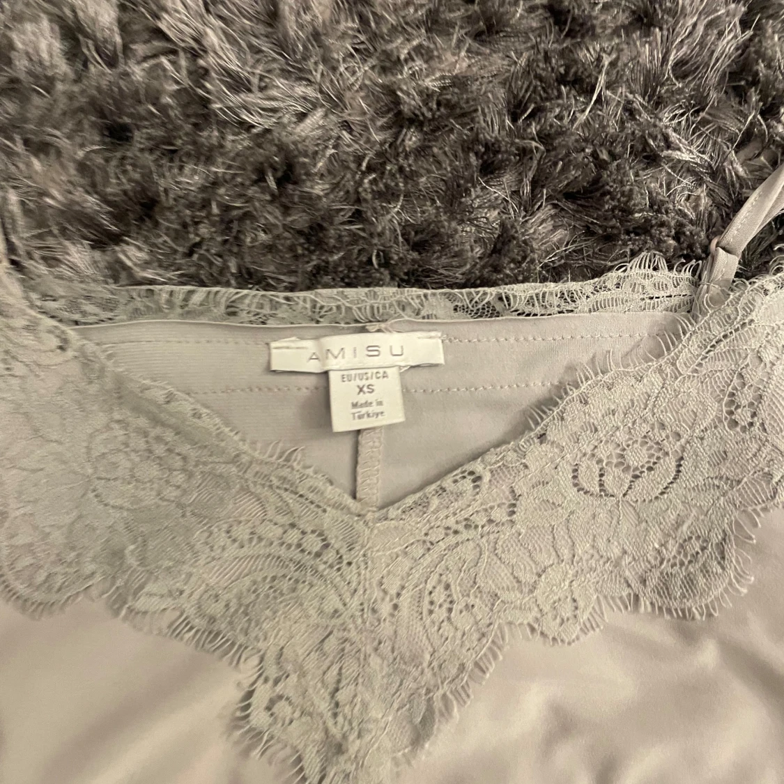 Grå linnetopp från Amisu - 1