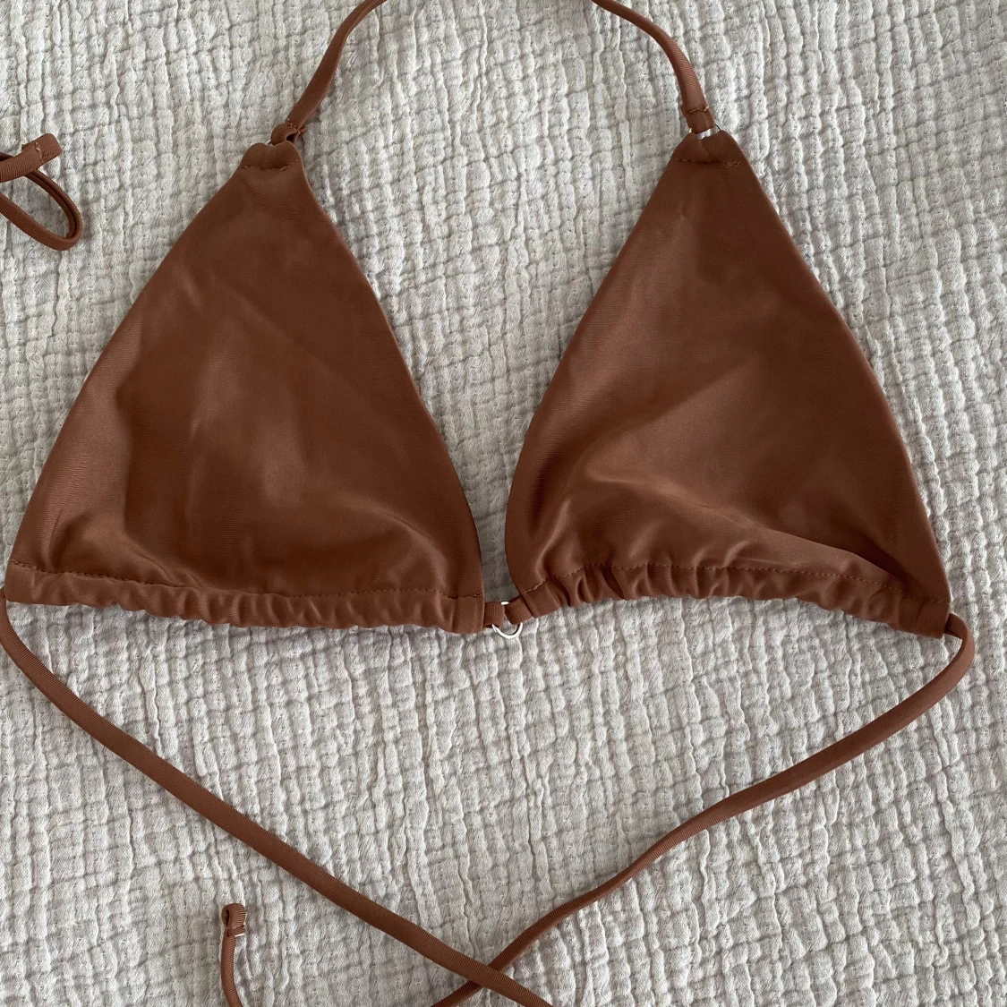 Brun bikini med knytband - 1