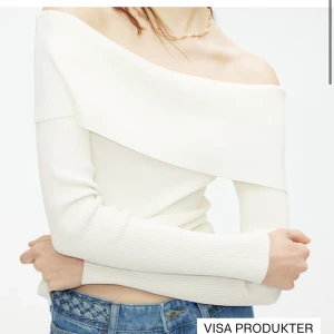 Vit ribbstickad off shoulder-topp - Aldrig använd, prislapp kvar