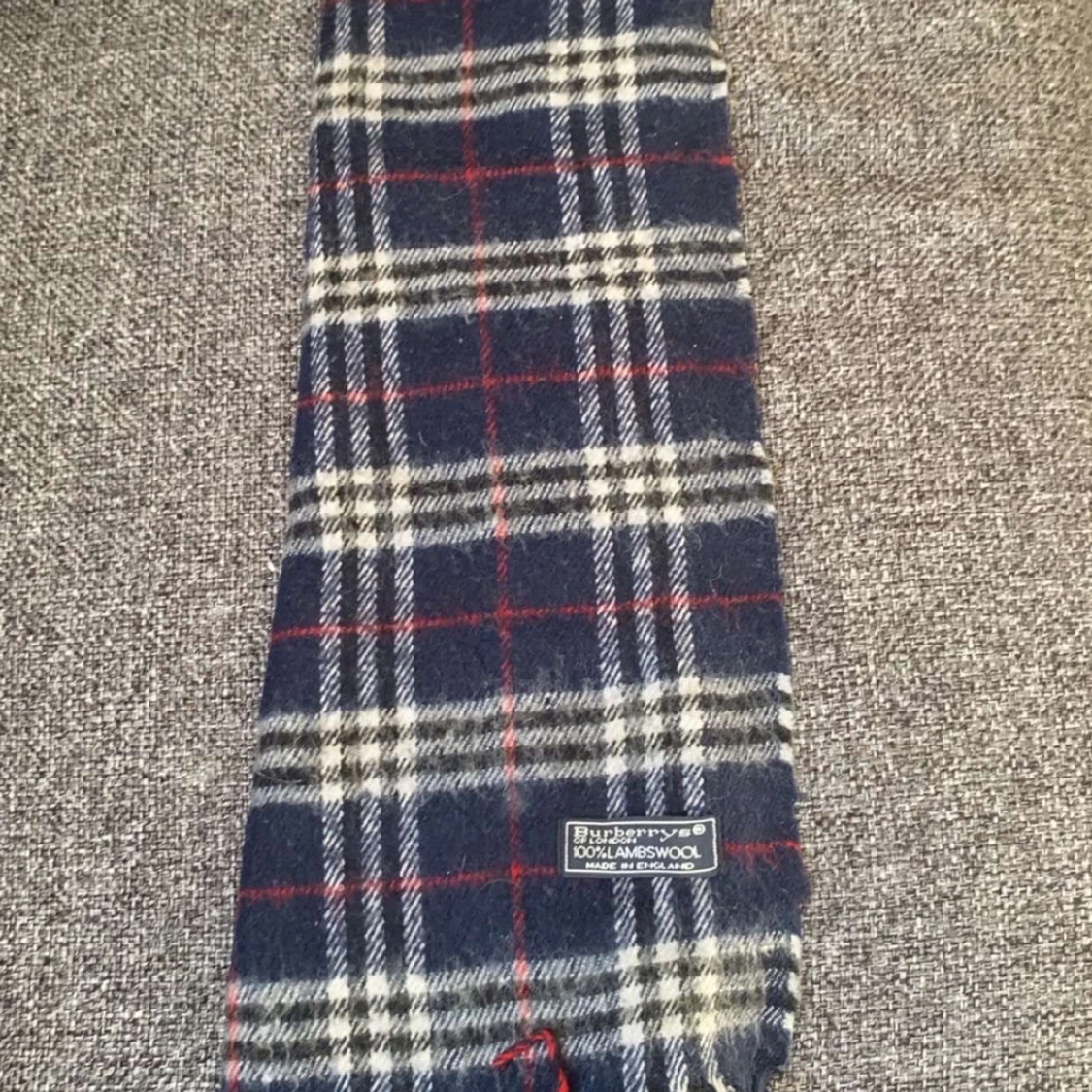 Rutig halsduk från burberry