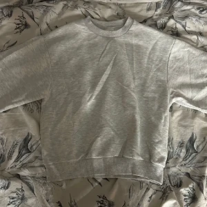 Gina tricot tröja - Fint skick❤️