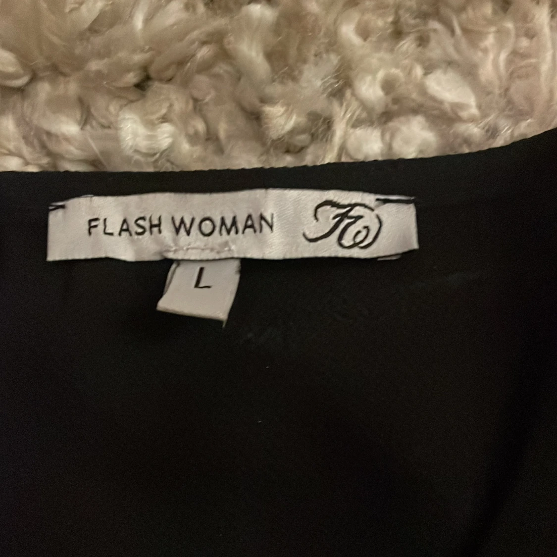 Svart blus från Flash Woman - 1