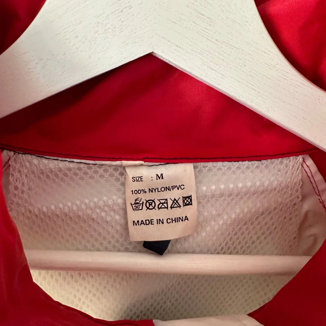 Flerfärgad regnjacka med retrostil - 4