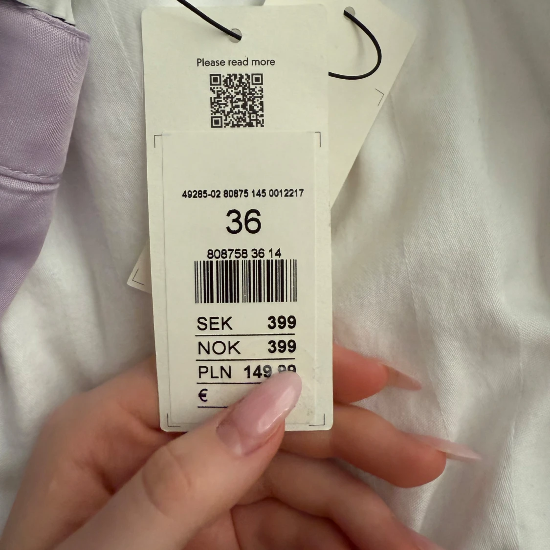 Ljuslila långkjol med slits - 1