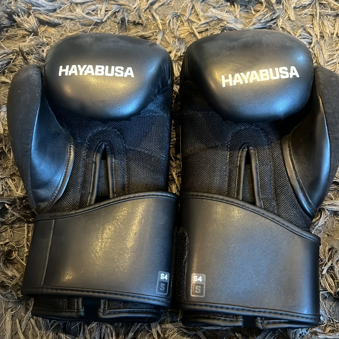 Svarta boxningshandskar från Hayabusa - 1