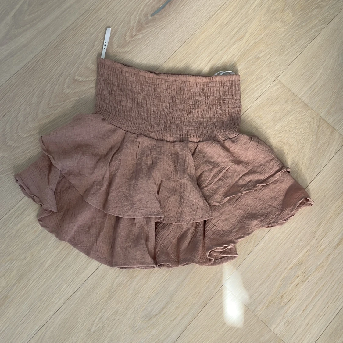 Beige volangkjol från Shein - 2