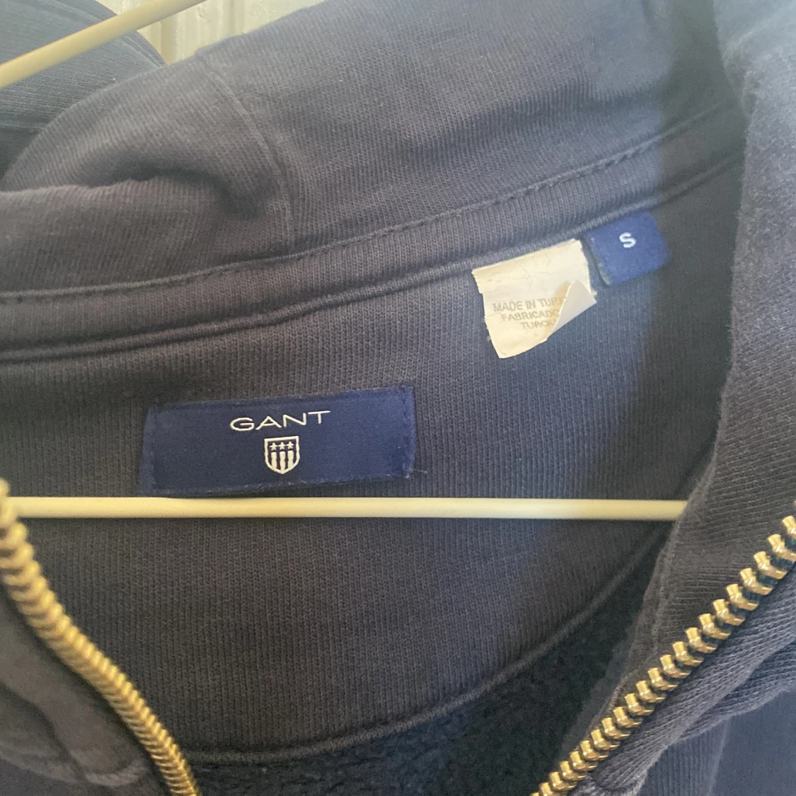 Mörkblå Gant hoodie   - 1