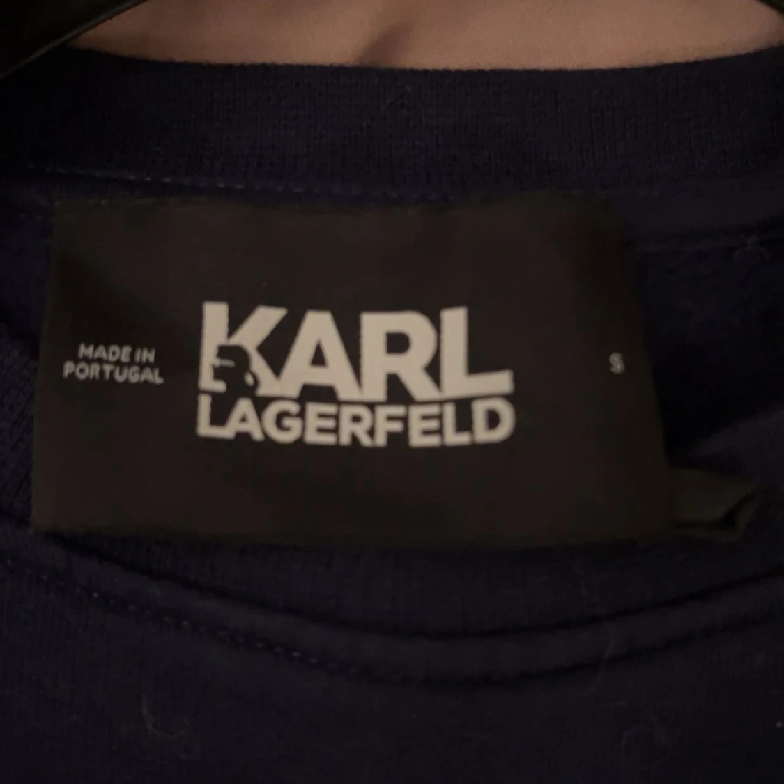 Mörkblå sweatshirt från Karl Lagerfeld - 2