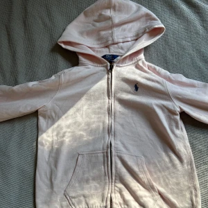 Ralph Lauren  - Ralph Lauren tröja för tjejer nästan helt ny 12/14 barn 