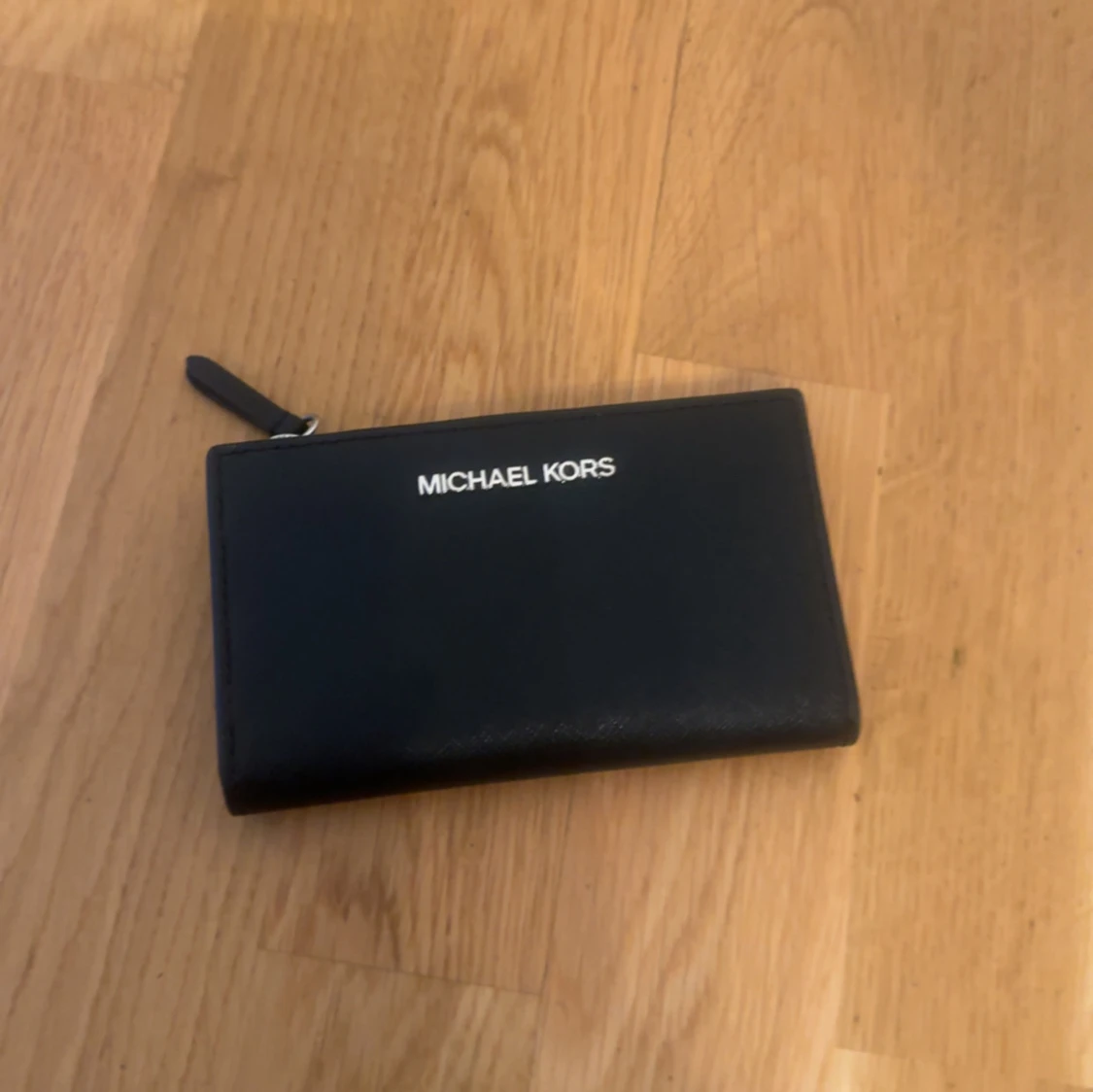 Svart plånbok från Michael Kors