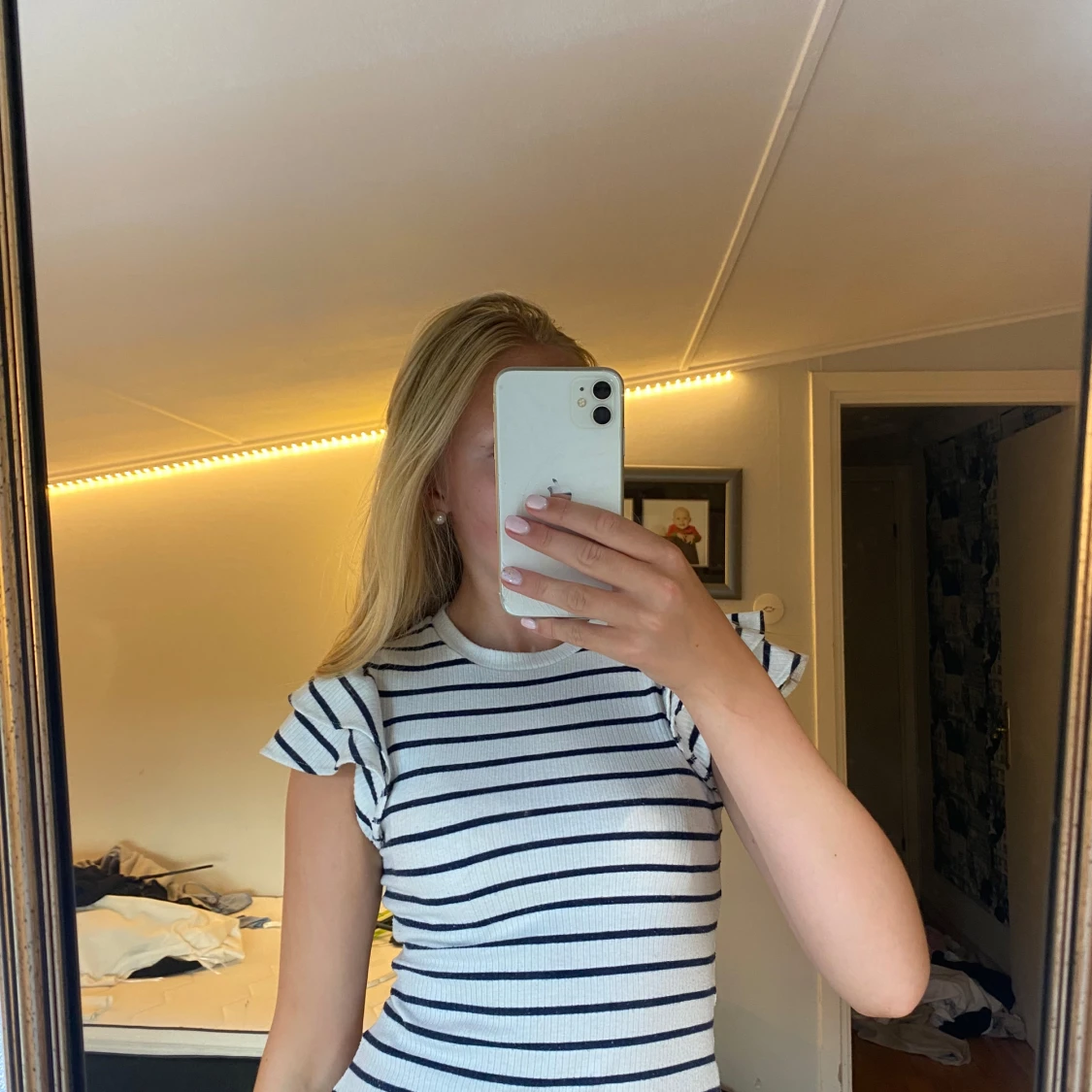 Randig topp med volangärmar Holly & White