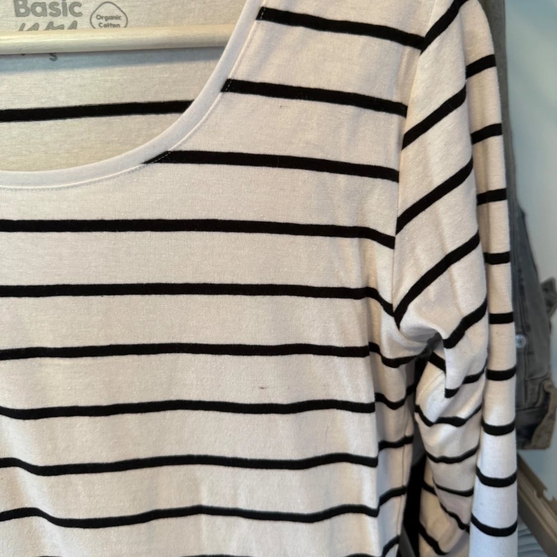 Randig långärmad tröja från basic you (Ullared) - 1