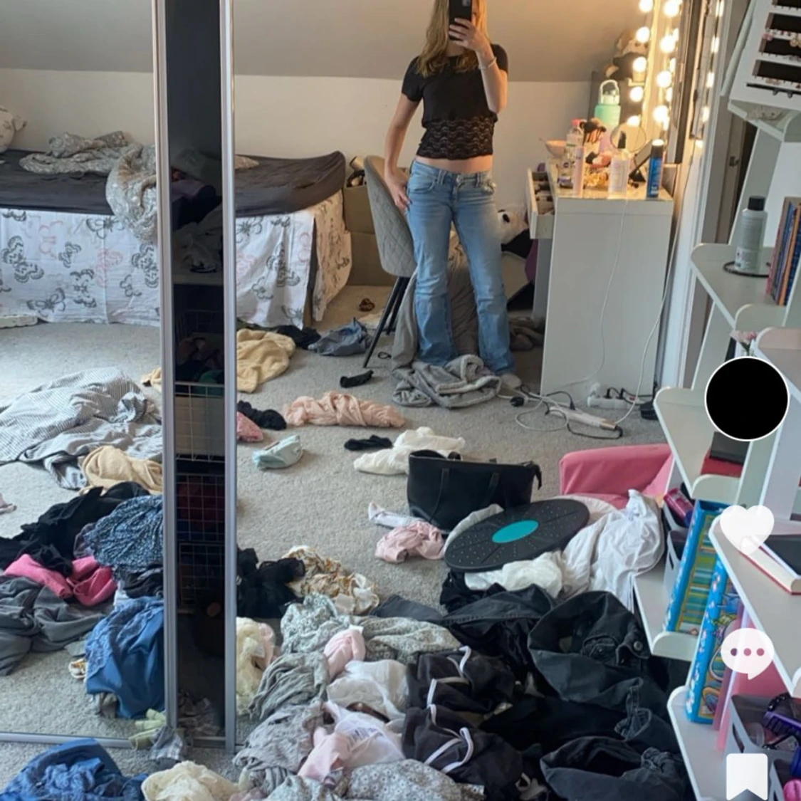 Svart croppad spets-topp - 1