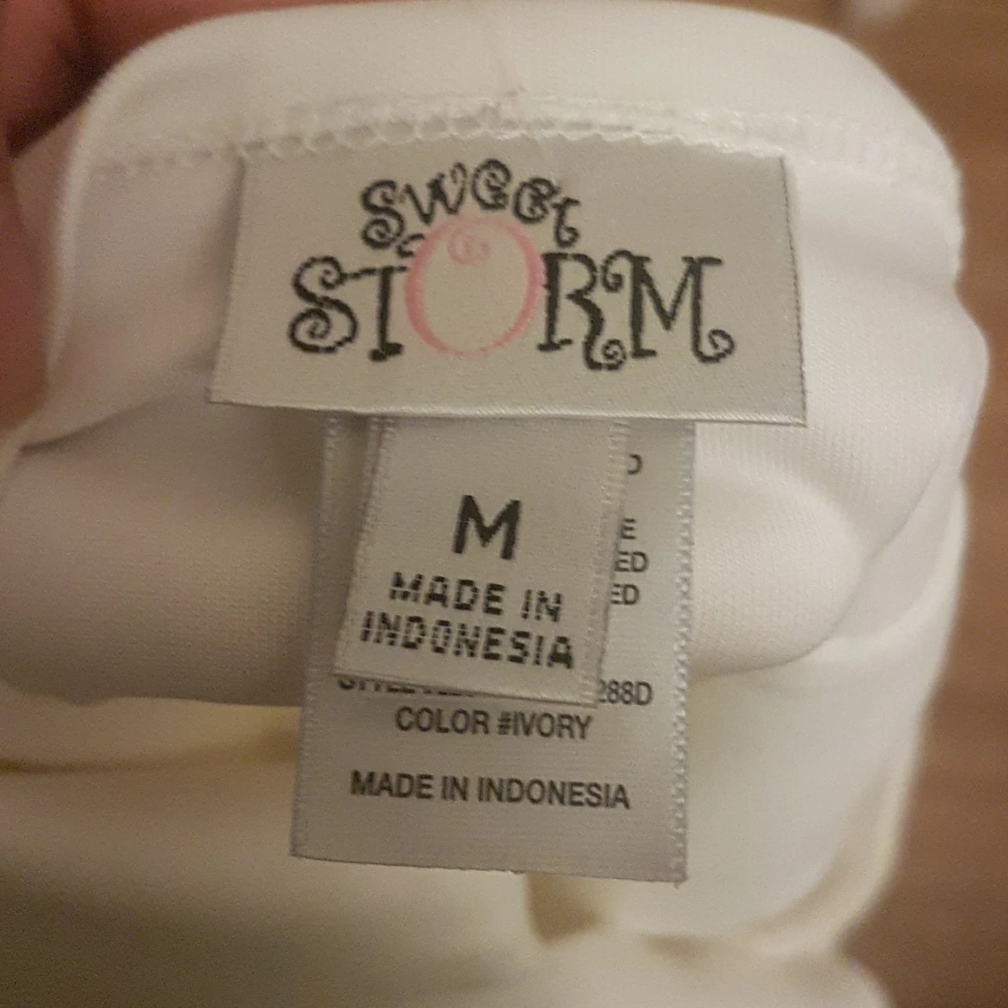 Ivory kort klänning Sweet Storm M - 2