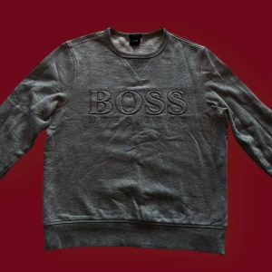 Grå sweatshirt från Hugo Boss - Boss, strl S