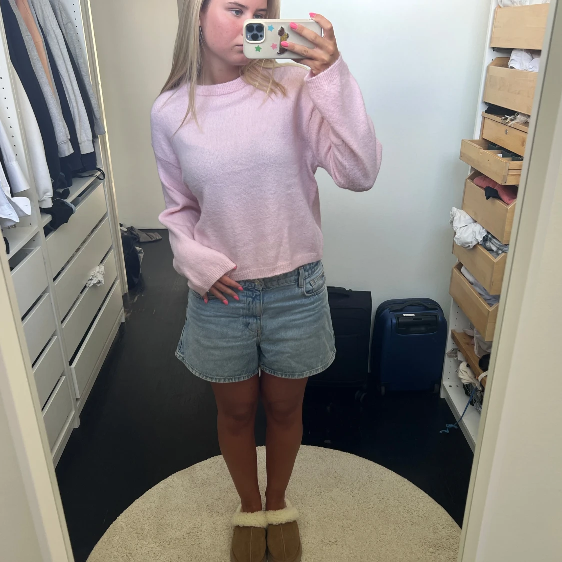 Ljusrosa stickad tröja  - 1