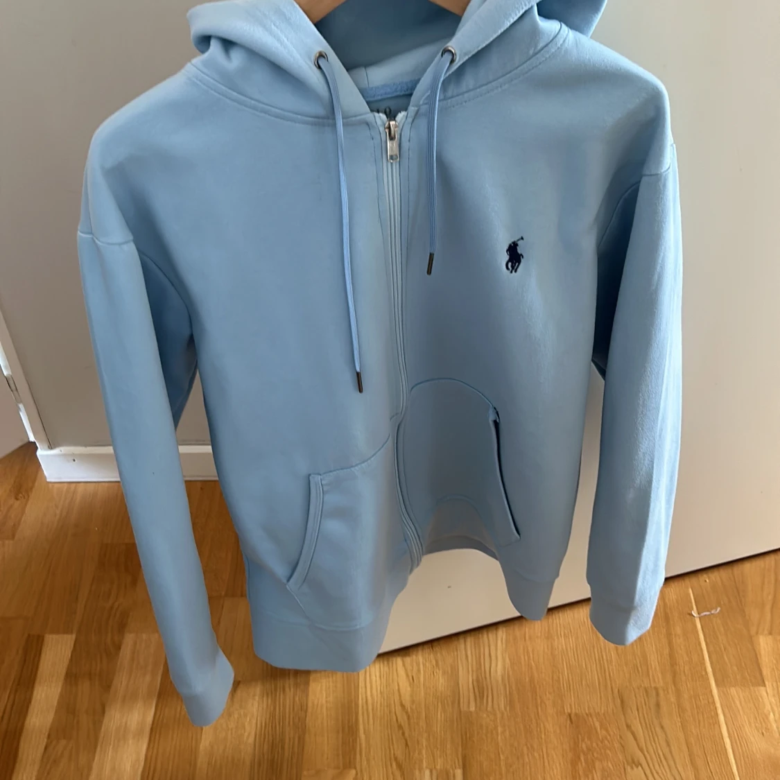 Ljusblå hoodie från Ralph Lauren - 2