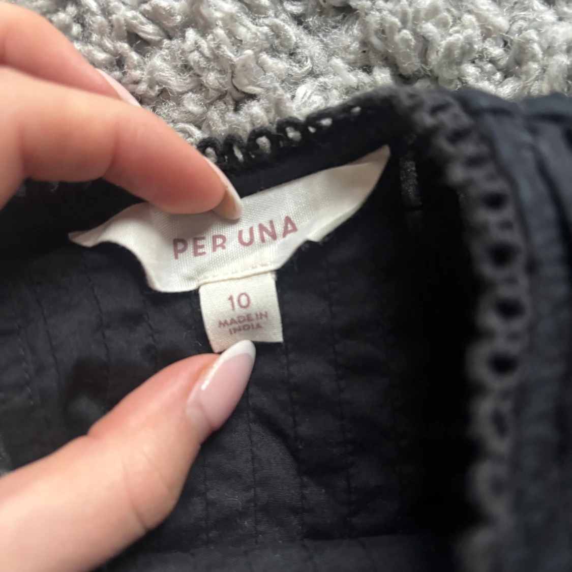 Jätte gullig svart blus - 3