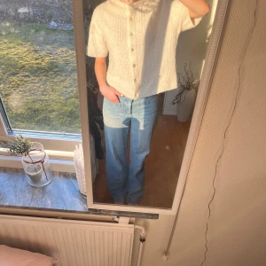 Ljusblå jeans  - Ljusblå jeans med fickor fram från Zara 🤩