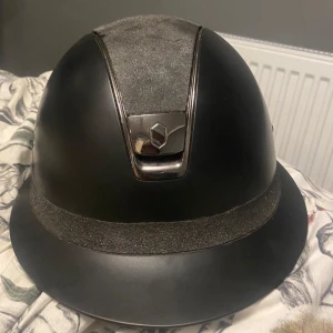 Samshield hjälm - Super snygg