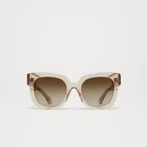 Chimi 08, ecru! - Oanvända Chimis i modellen 08, färgen ecru💗💗nypris 1350kr men säljer för 850kr🫶🫶I och med att det är helt nya tillkommer också orginalförpackning!!Skriv privat för egna bilder om du är genuint intresserad.