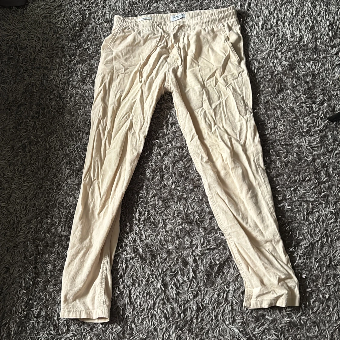 Beiga linnebyxor från Jack & Jones