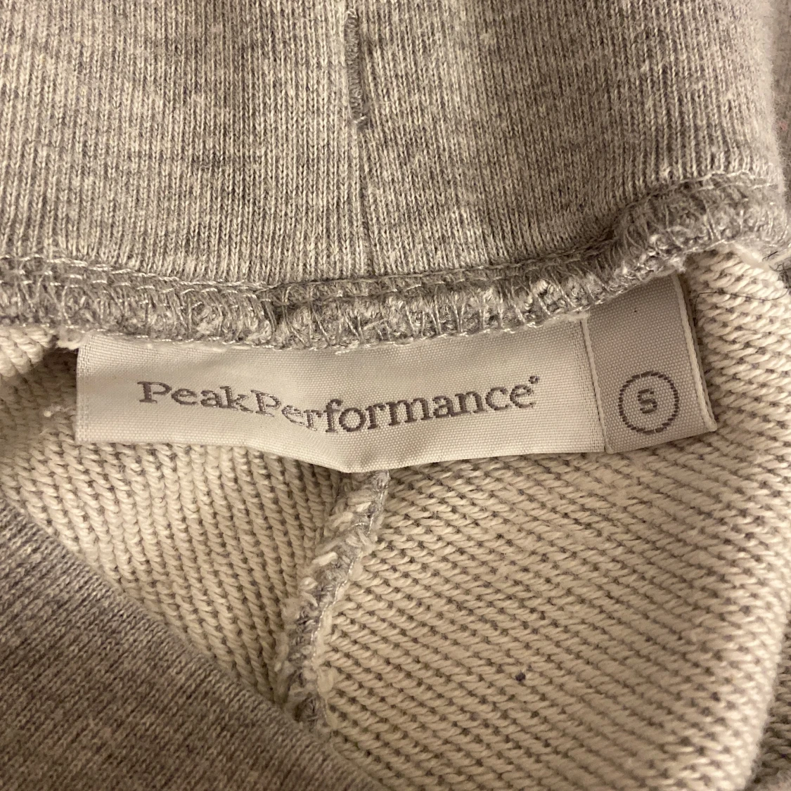 Grå mjukisbyxor Peak Performance S - 2