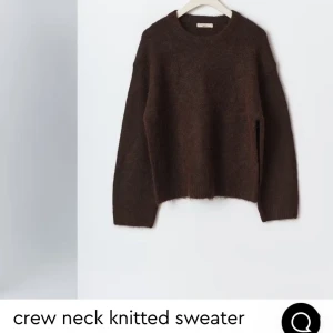 Stickad tröja Gina - Inte använd så mycket för känner att jag inte passar i färgen. Den är i bra skick skulle jag säga.💕💕