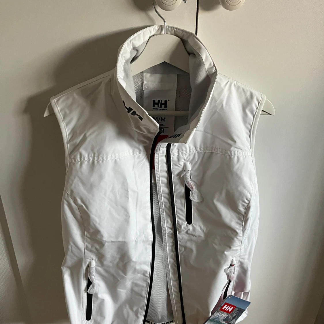 Vit väst från Helly Hansen
