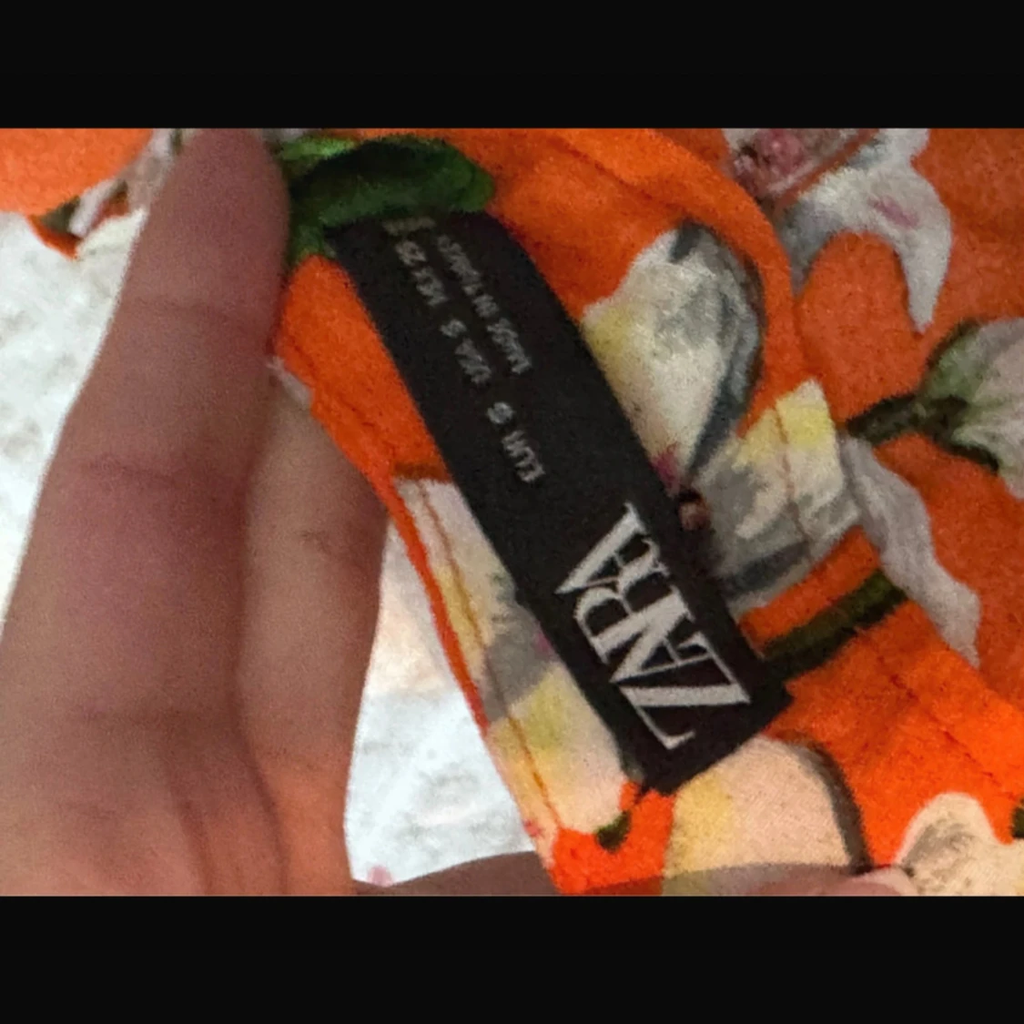 Orange blommig kjol från Zara - 1