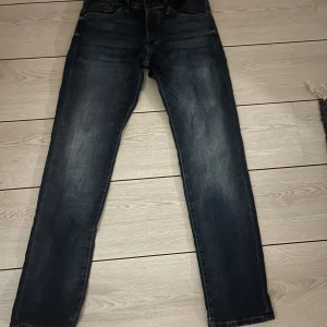 Jack n Jones jeans - Sprillans nya och aldrig använda! Skriv vid frågor