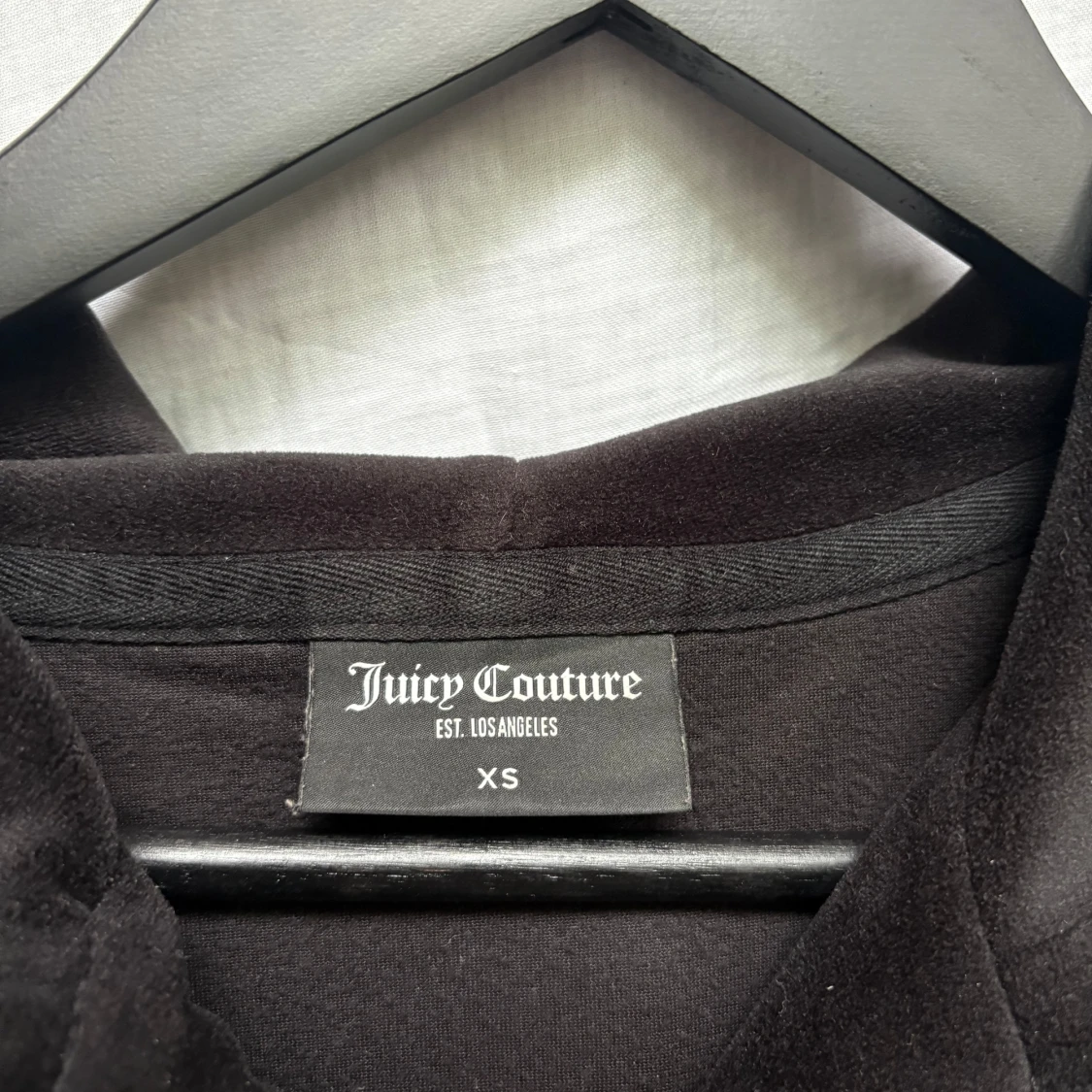 Svart Juicy Couture tröja - 2