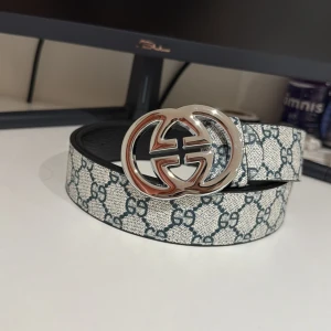Gg navy silver buckle  - Intreserad->dm 
