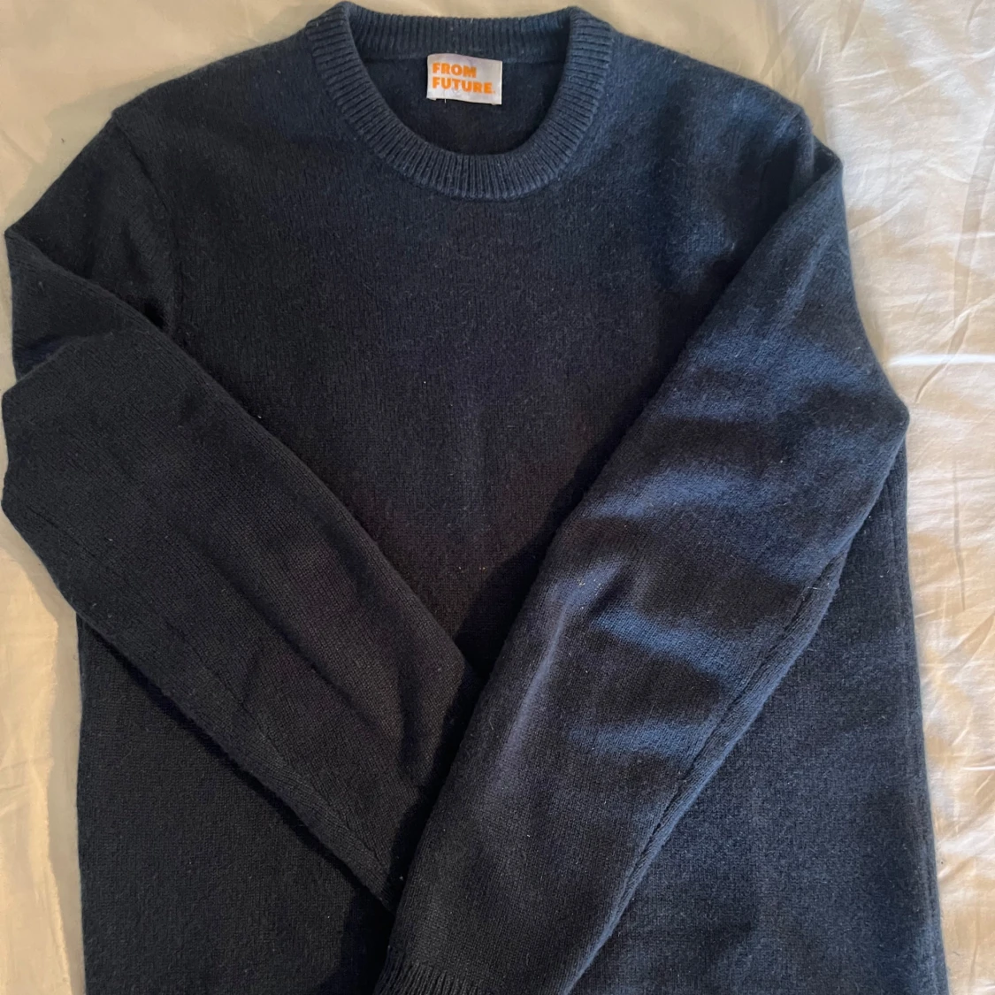 Mörkblå kashmirtröja From Future
