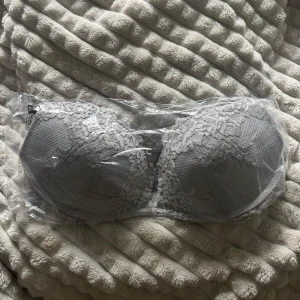 Helt oanvänd Intimissimi bh  - Storlek 80C, i modellen Gioia 🩷nypris 599