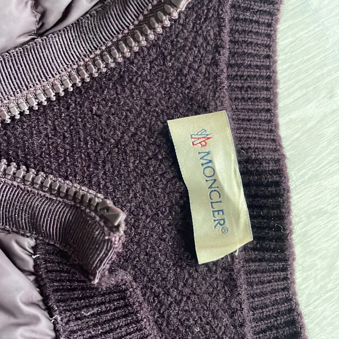 Vinröd Moncler cardigan med dragkedja - 2